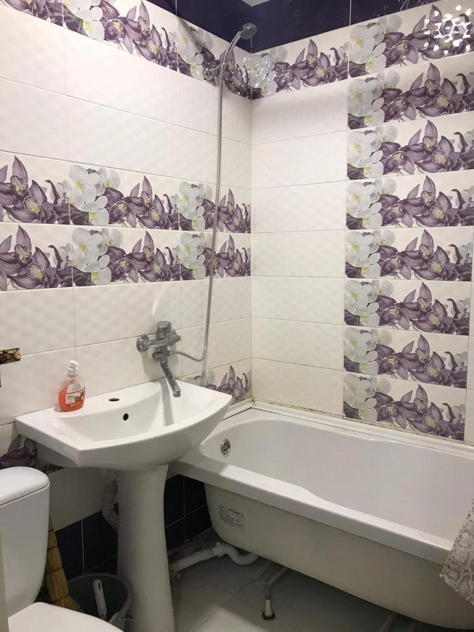 2К Апартаменты Возле Жд Вокзала И Академии 096-55-48-111 Khmelʼnytsʼkyy Buitenkant foto